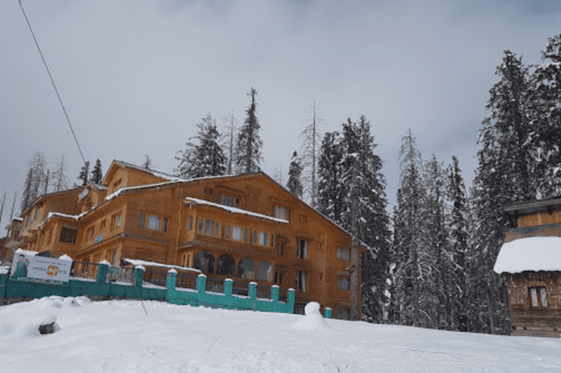 best hotels in gulmarg - Travel Home Kashmir